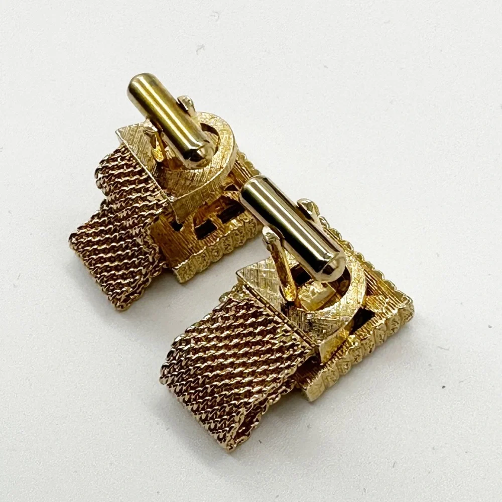 Vintage Swank Gold Tone Mesh Tiger’s Eye Square Cufflinks & Tie Tack Set IOB